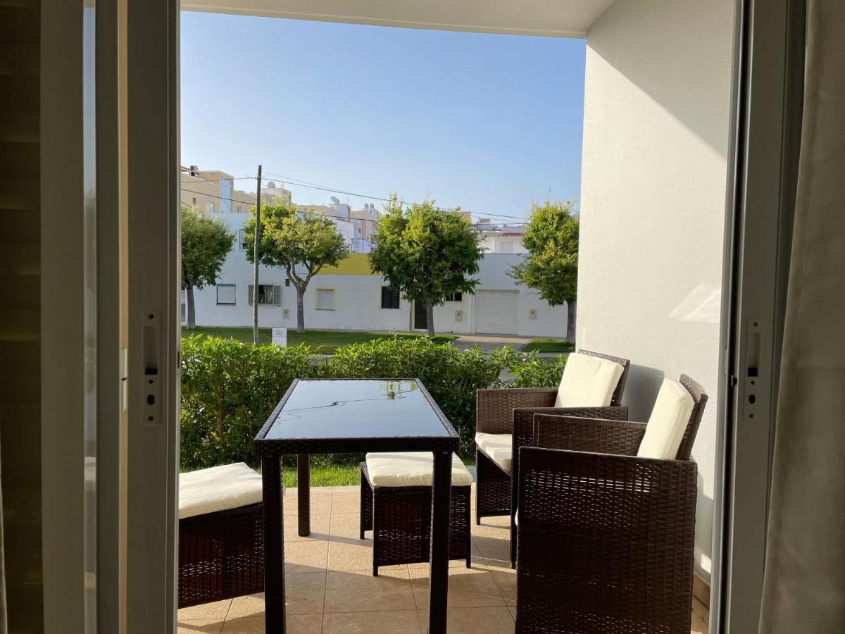 Vila Praia 7 - Beach & Pool Apartment Alvor Exterior photo